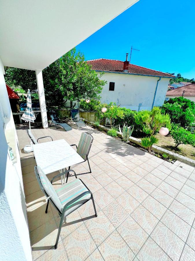 Apartments Mdk Kate Трогир Экстерьер фото