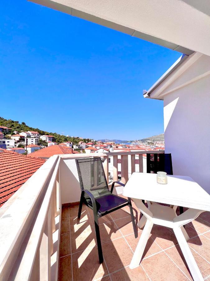 Apartments Mdk Kate Трогир Экстерьер фото